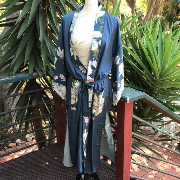New! Blue Floral Duster Kimono - Picture 6 of 9